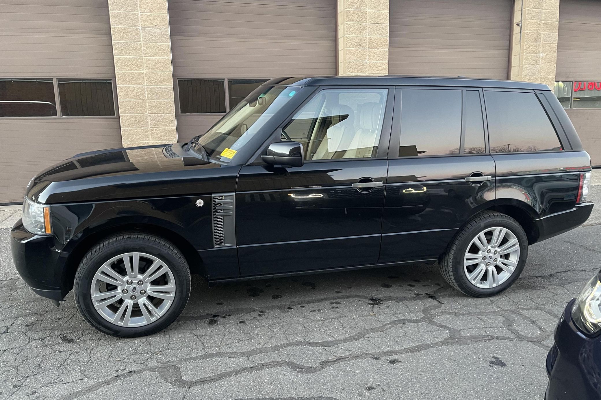 2011 Land Rover Range Rover HSE