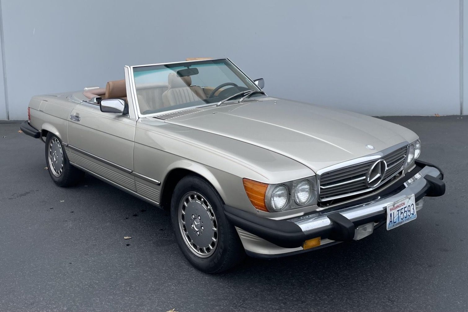 1986 Mercedes-Benz SL-Class 560SL