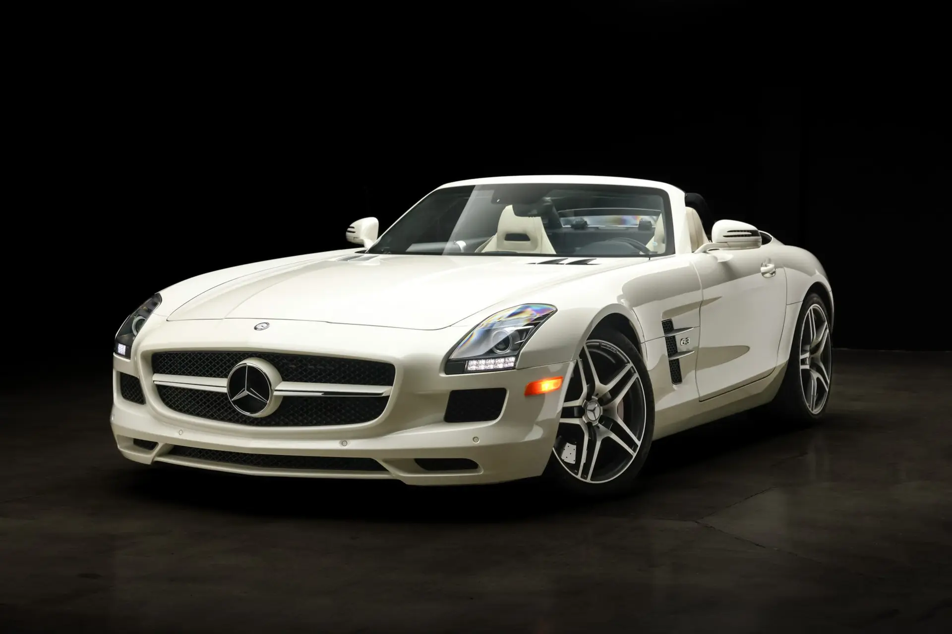 2012 Mercedes-Benz SLS AMG Roadster