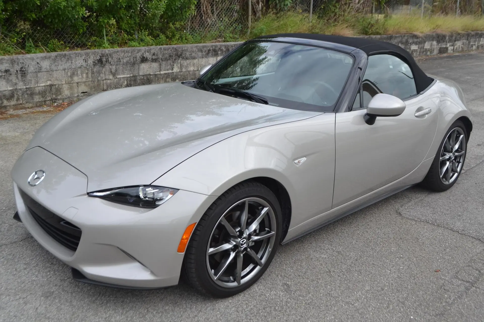 2022 Mazda MX-5 Miata