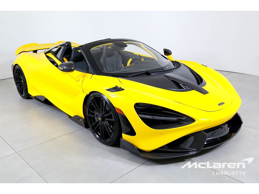 2022 McLaren 765LT Coupe