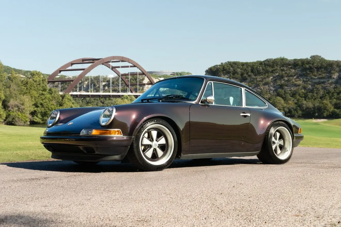 1990 Porsche 911 Carrera 2 Classic Study