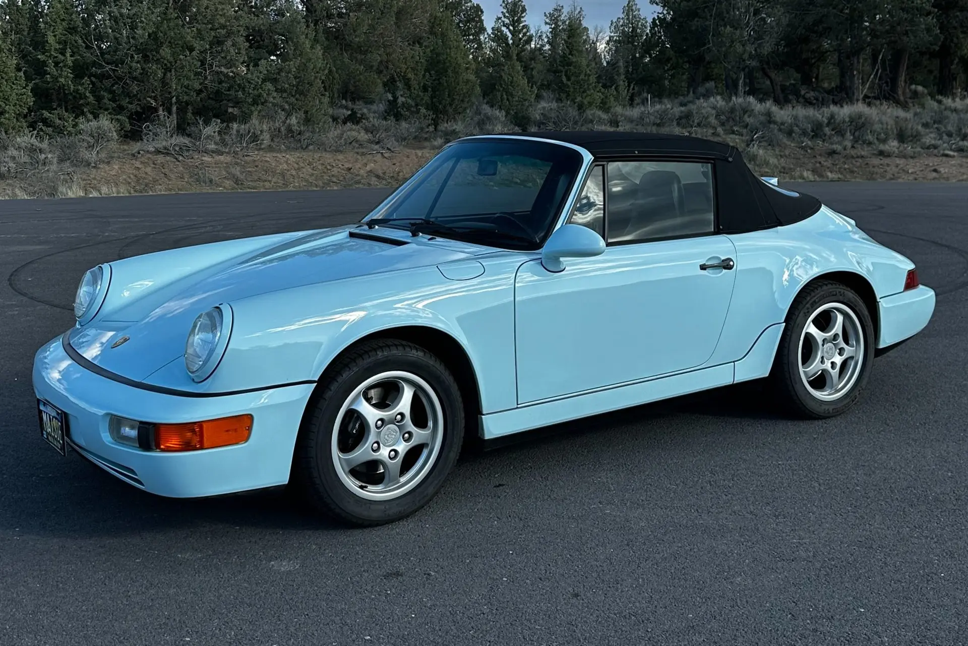 1992 Porsche 911 Carrera 2 Cabriolet