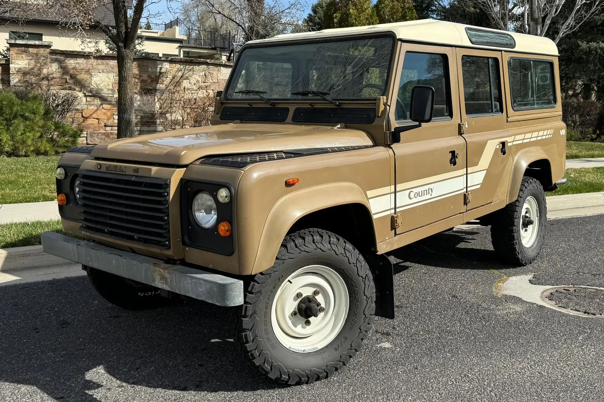 1986 Land Rover Defender 110
