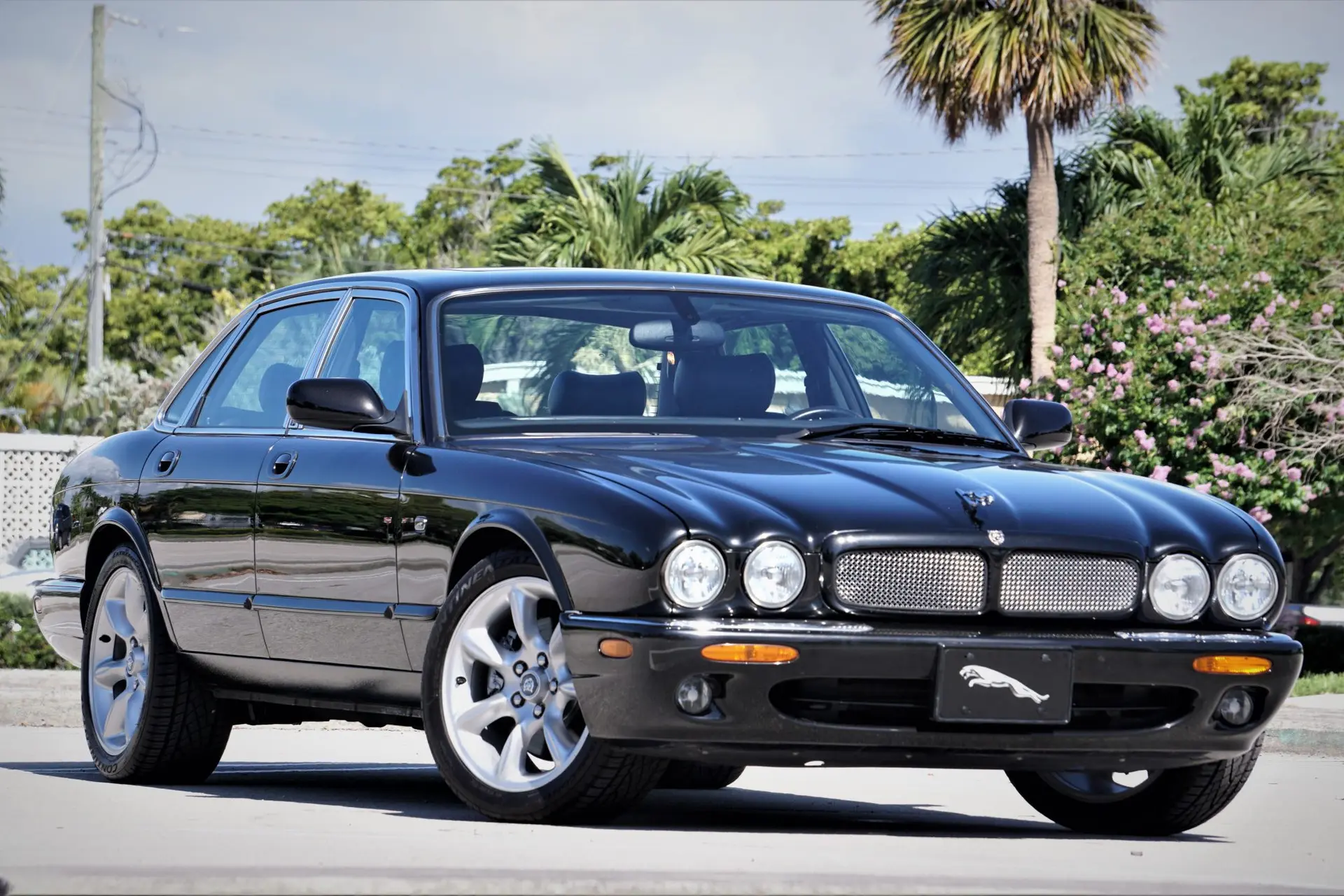 2001 Jaguar XJ XJR
