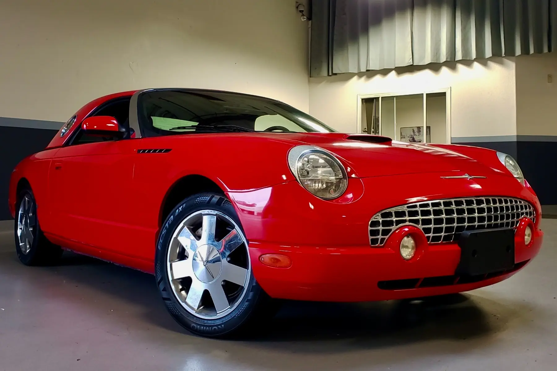 2002 Ford Thunderbird