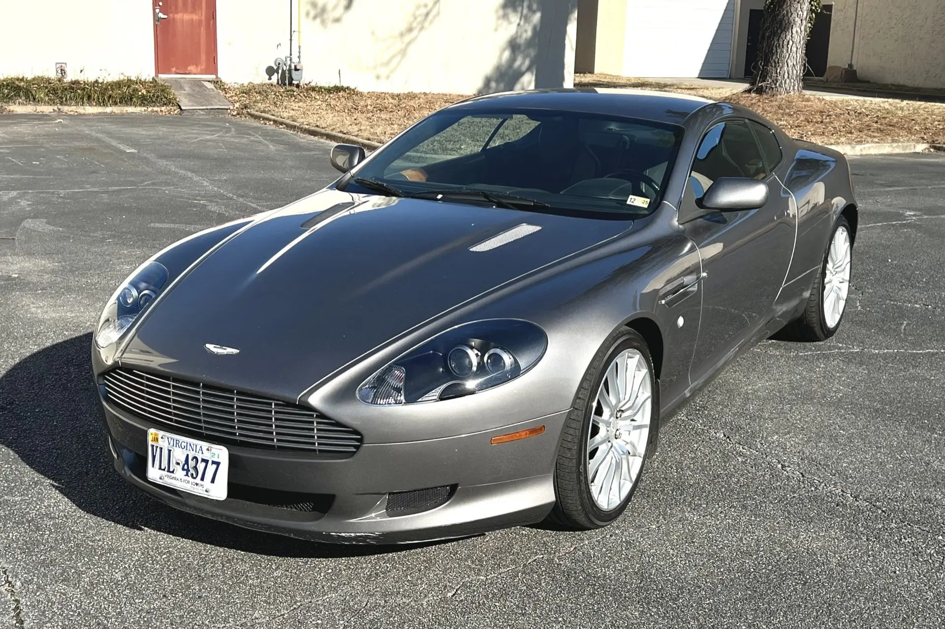 2005 Aston Martin DB9 Coupe