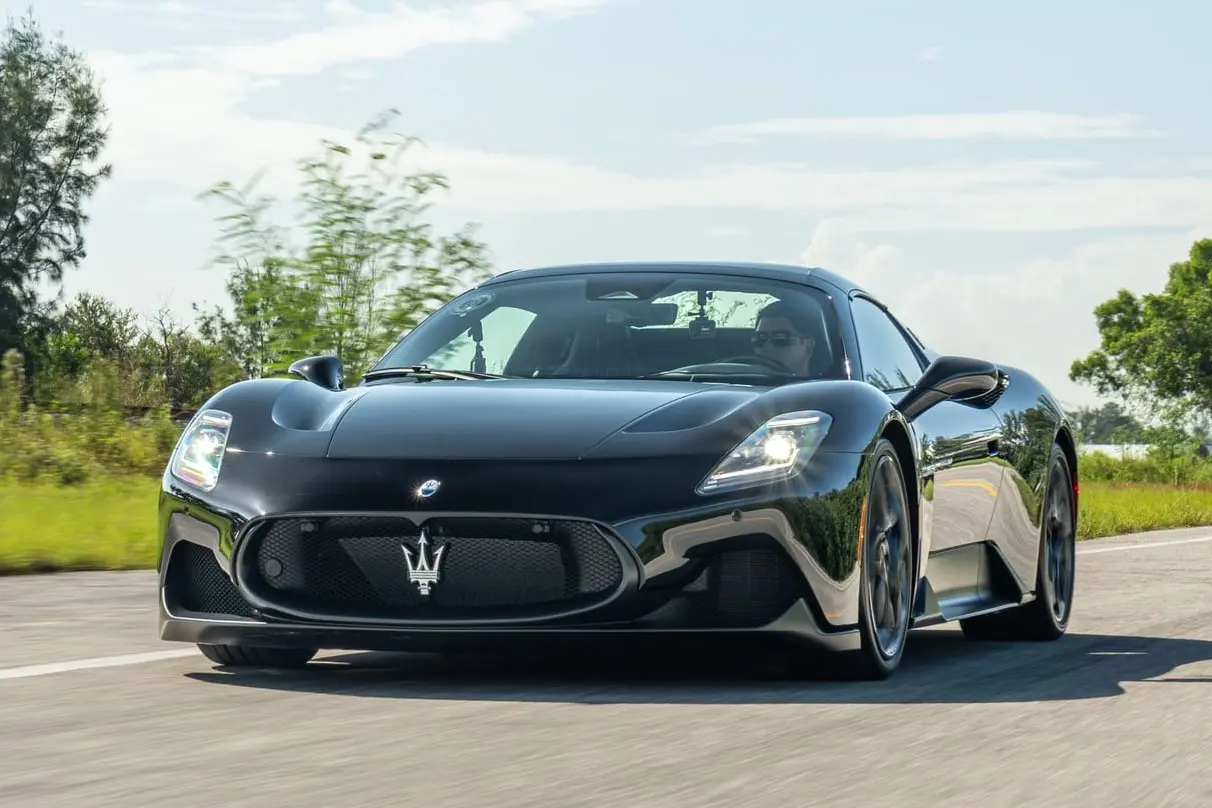 2022 Maserati MC20 Cielo, sold Oct 2026