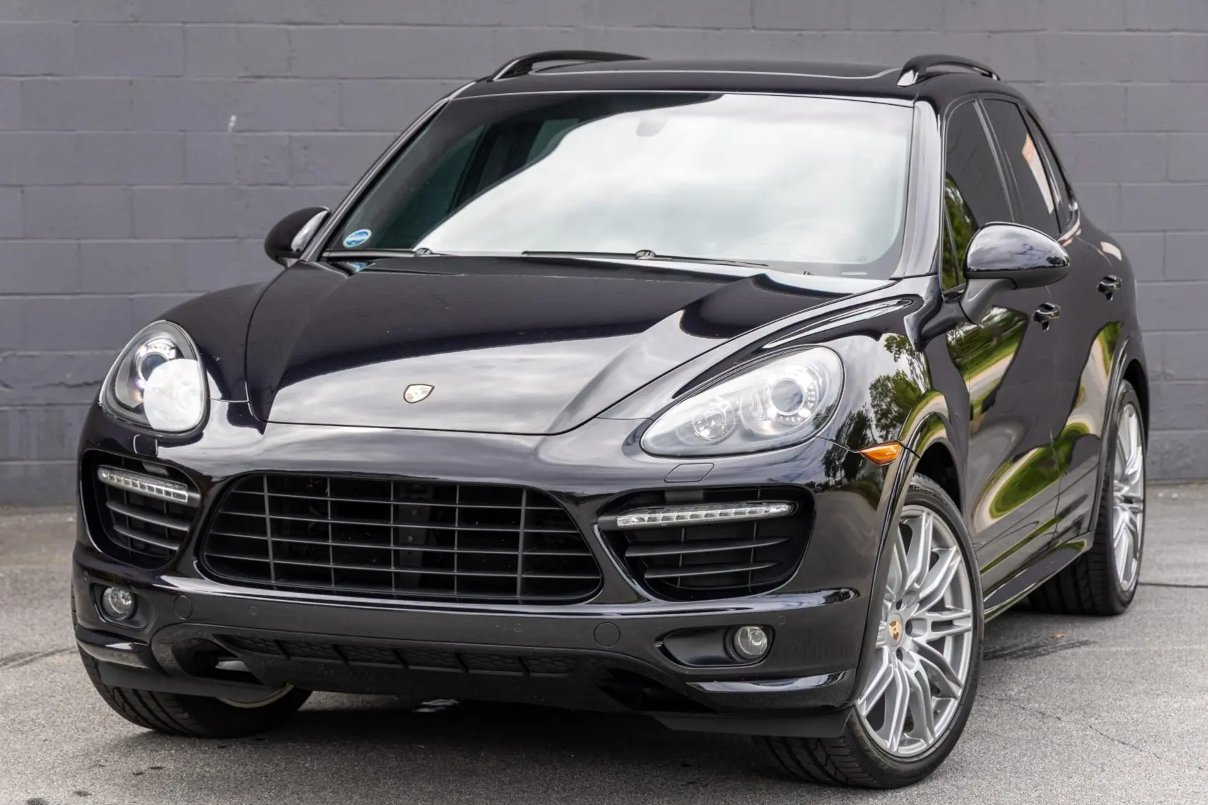 2013 Porsche Cayenne GTS