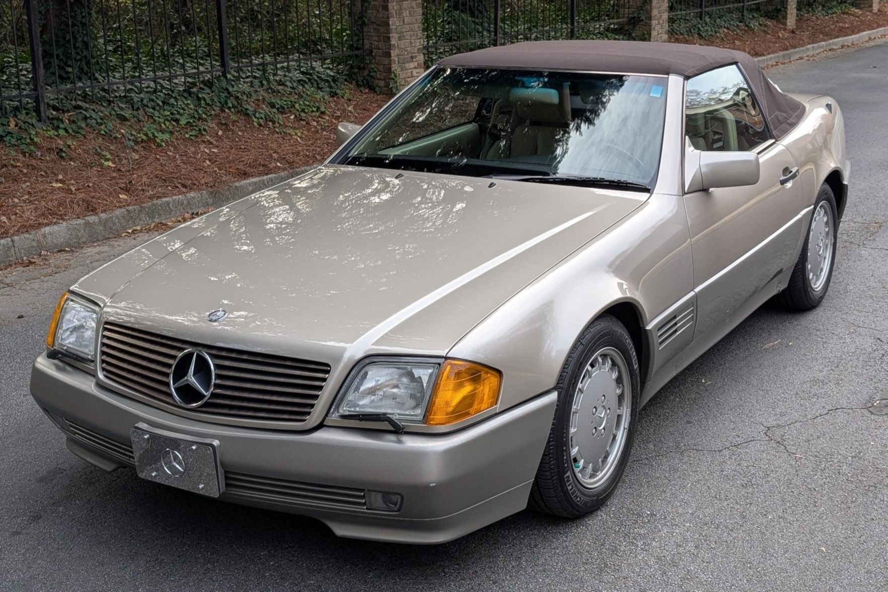 1991 Mercedes-Benz SL-Class