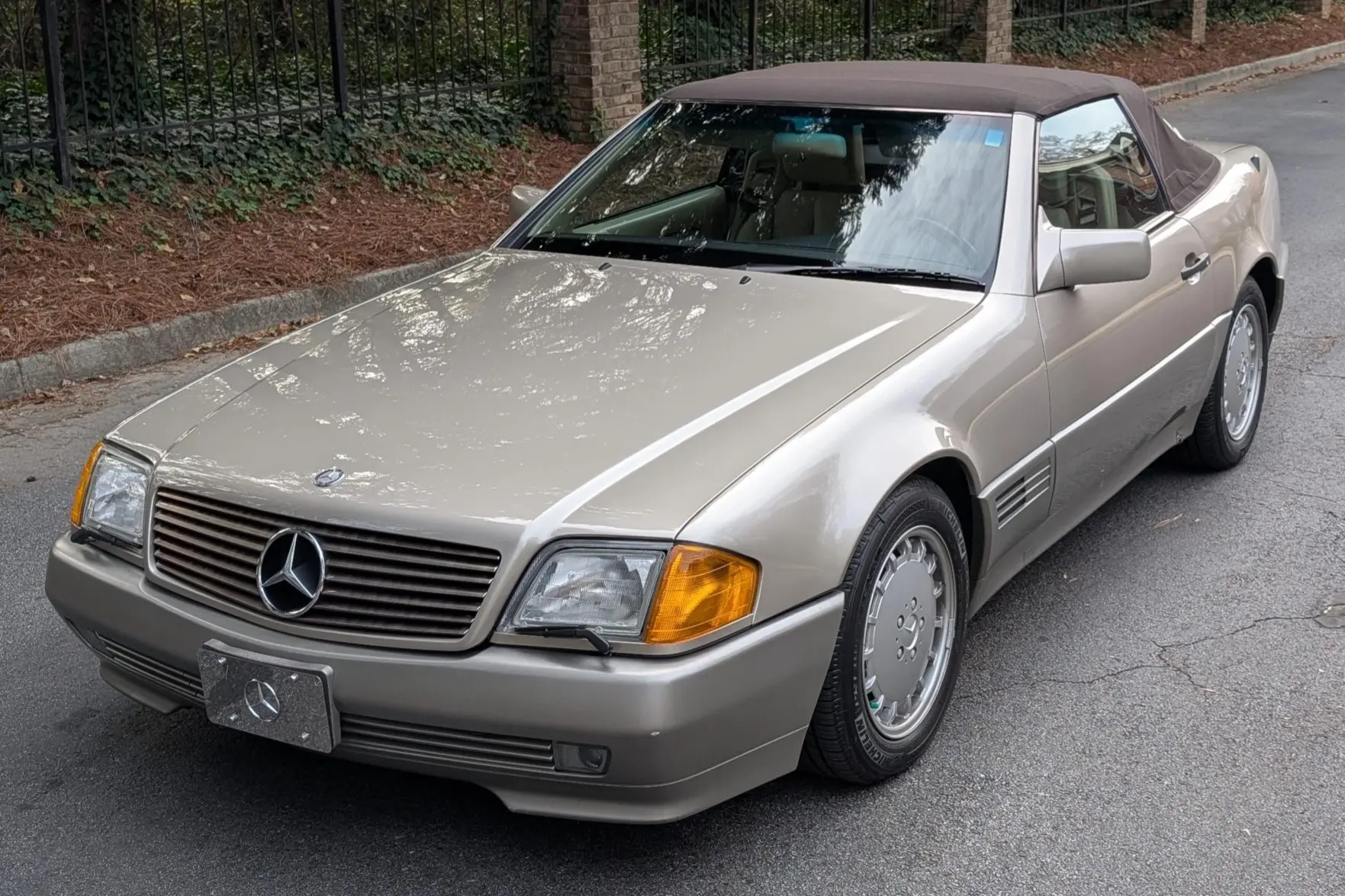 1991 Mercedes-Benz SL-Class