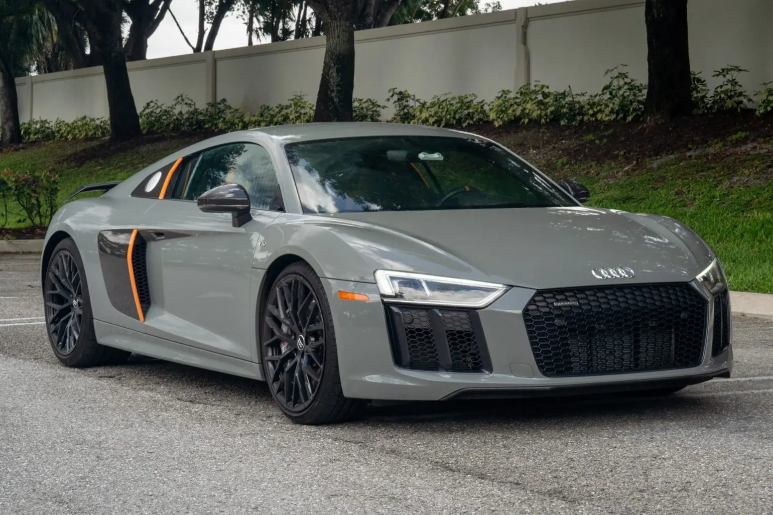 2017 Audi R8 V10 Plus