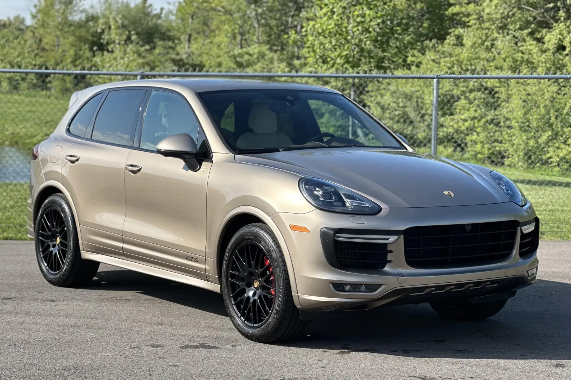 2016 Porsche Cayenne GTS
