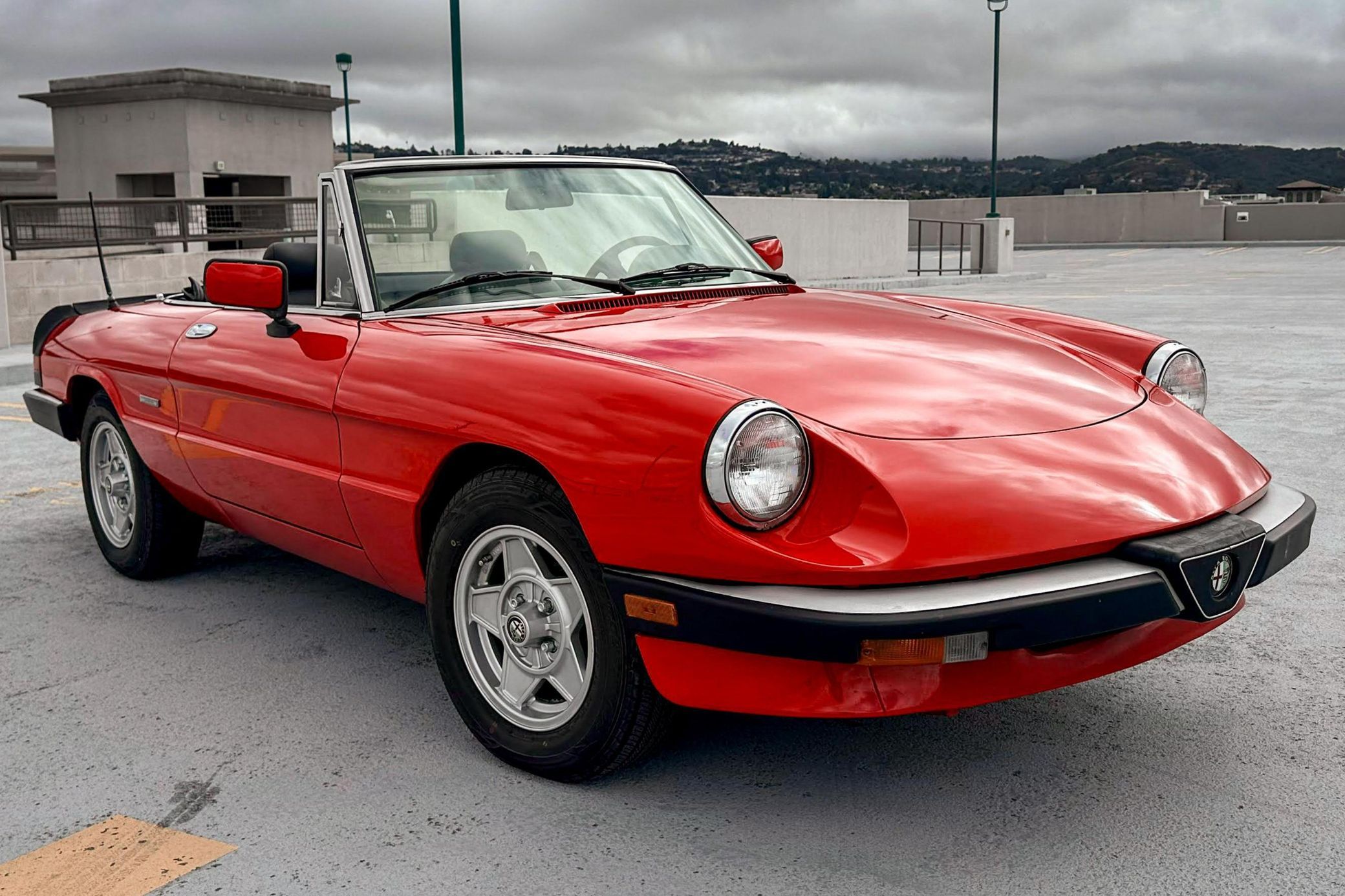 1986 Alfa Romeo 105 Series Spider