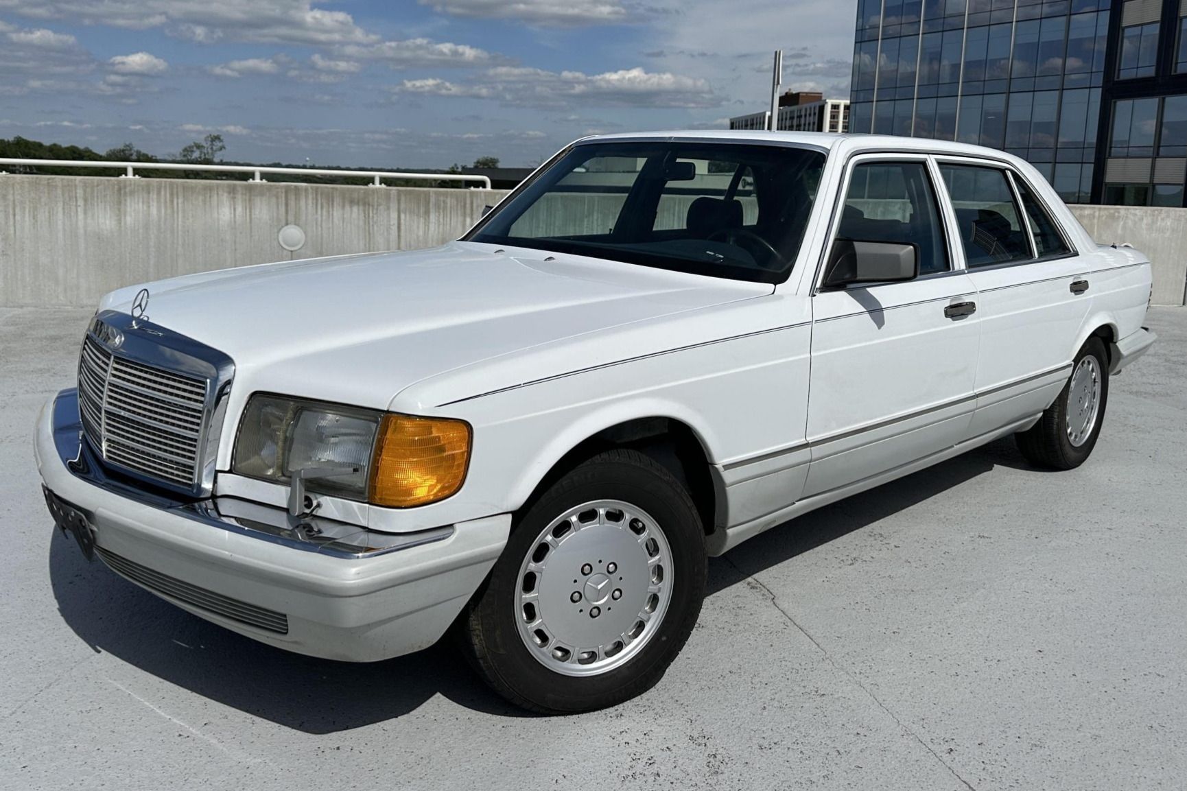 1989 Mercedes-Benz S-Class