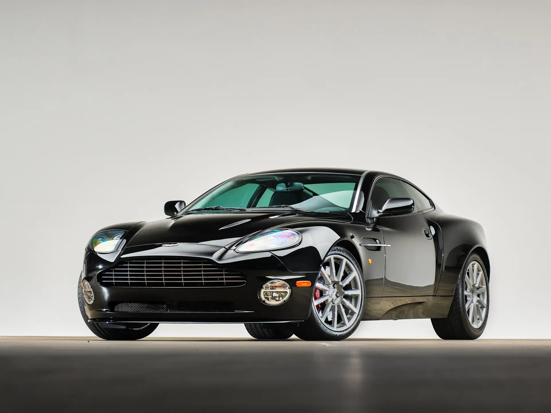 2006 Aston Martin Vanquish V12 Vanquish