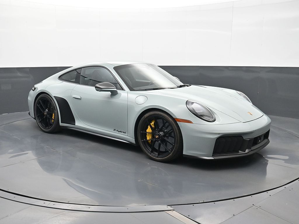 2025 Porsche 992.2 Carrera GTS