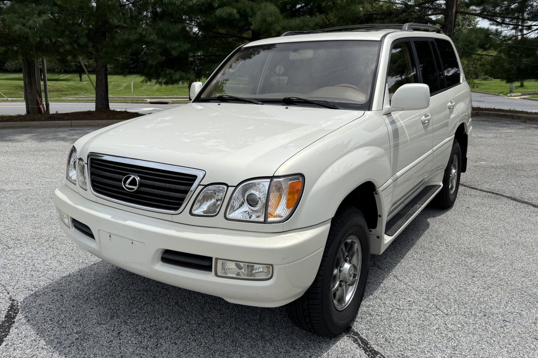 2001 Lexus LX
