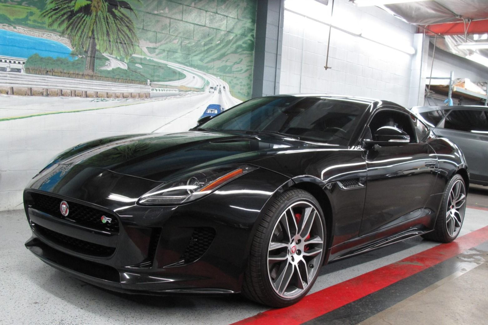 2015 Jaguar F-Type R Coupe