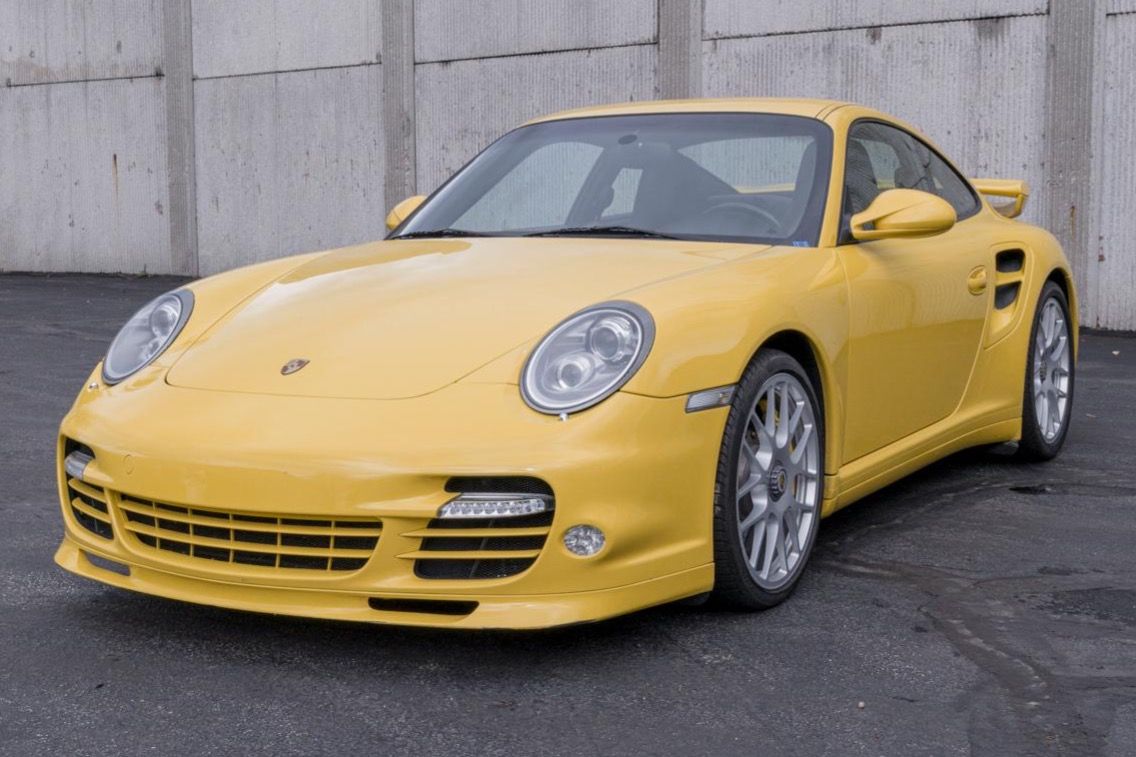 2011 Porsche 911 Carrera GTS Coupe