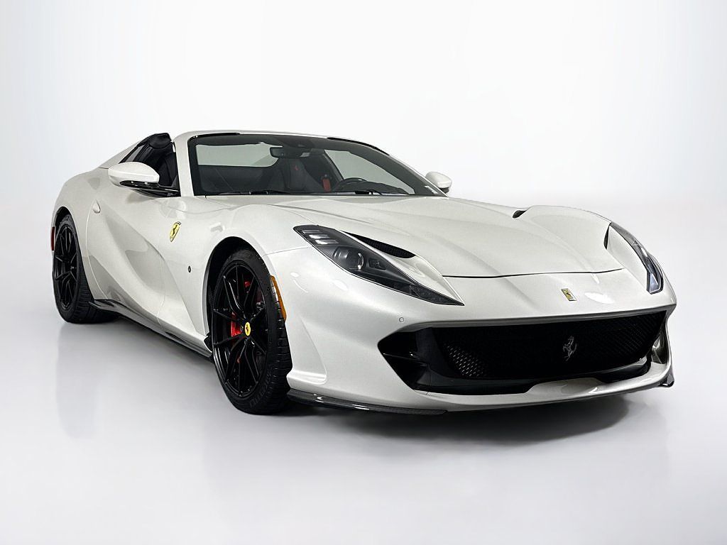 2023 Ferrari 812 GTS
