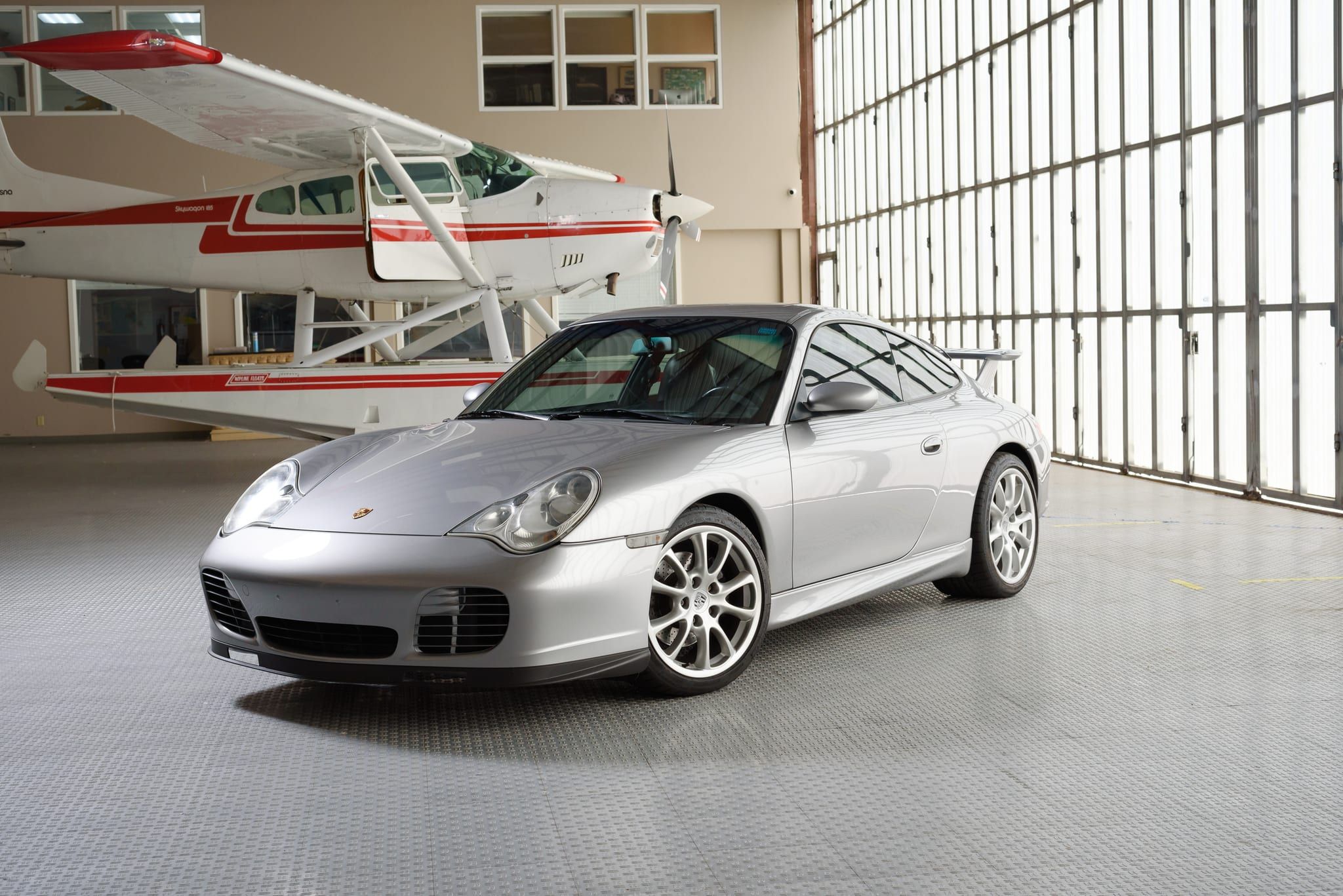 2004 Porsche 911 Carrera