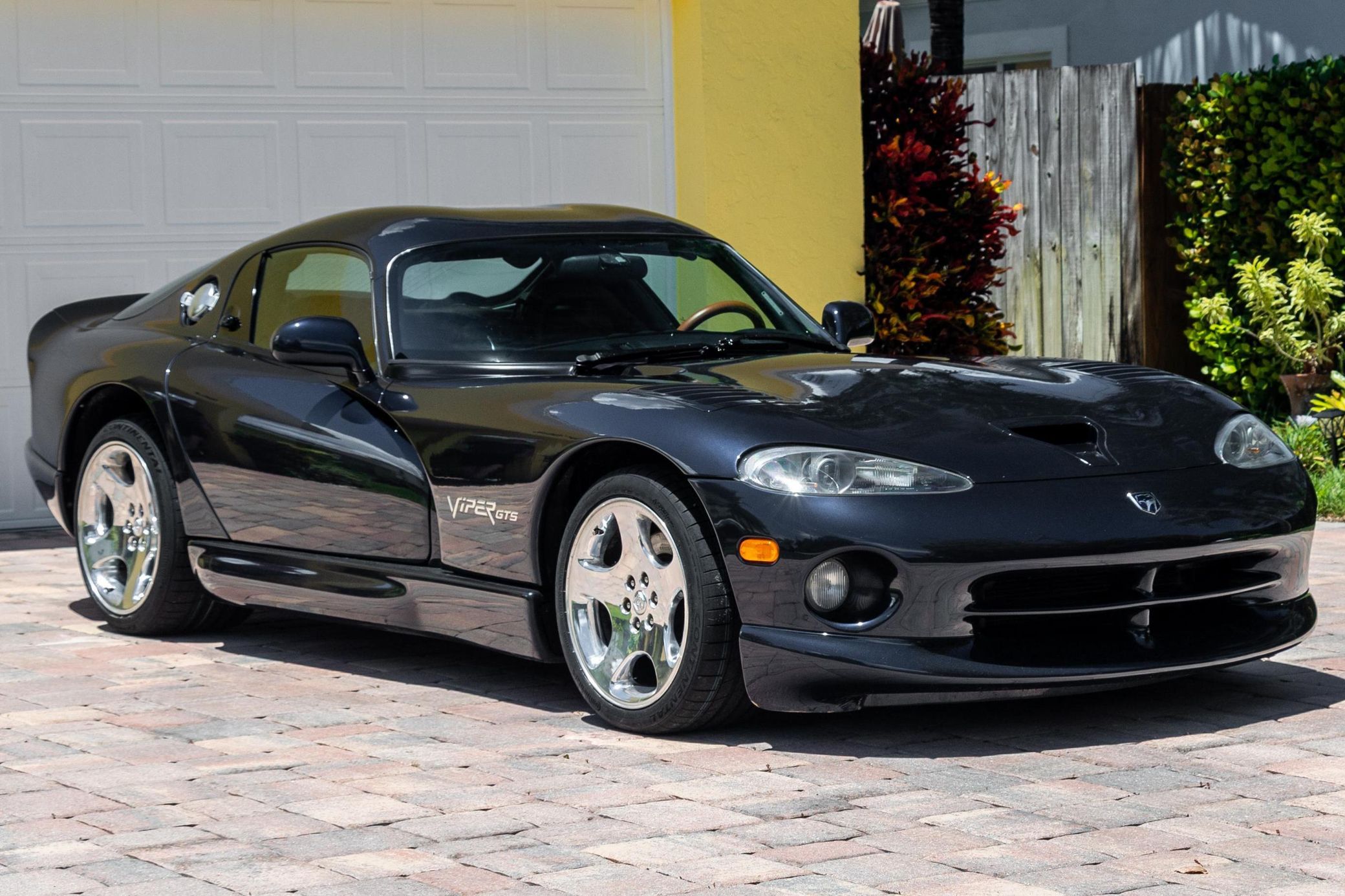 2001 Dodge Viper GTS