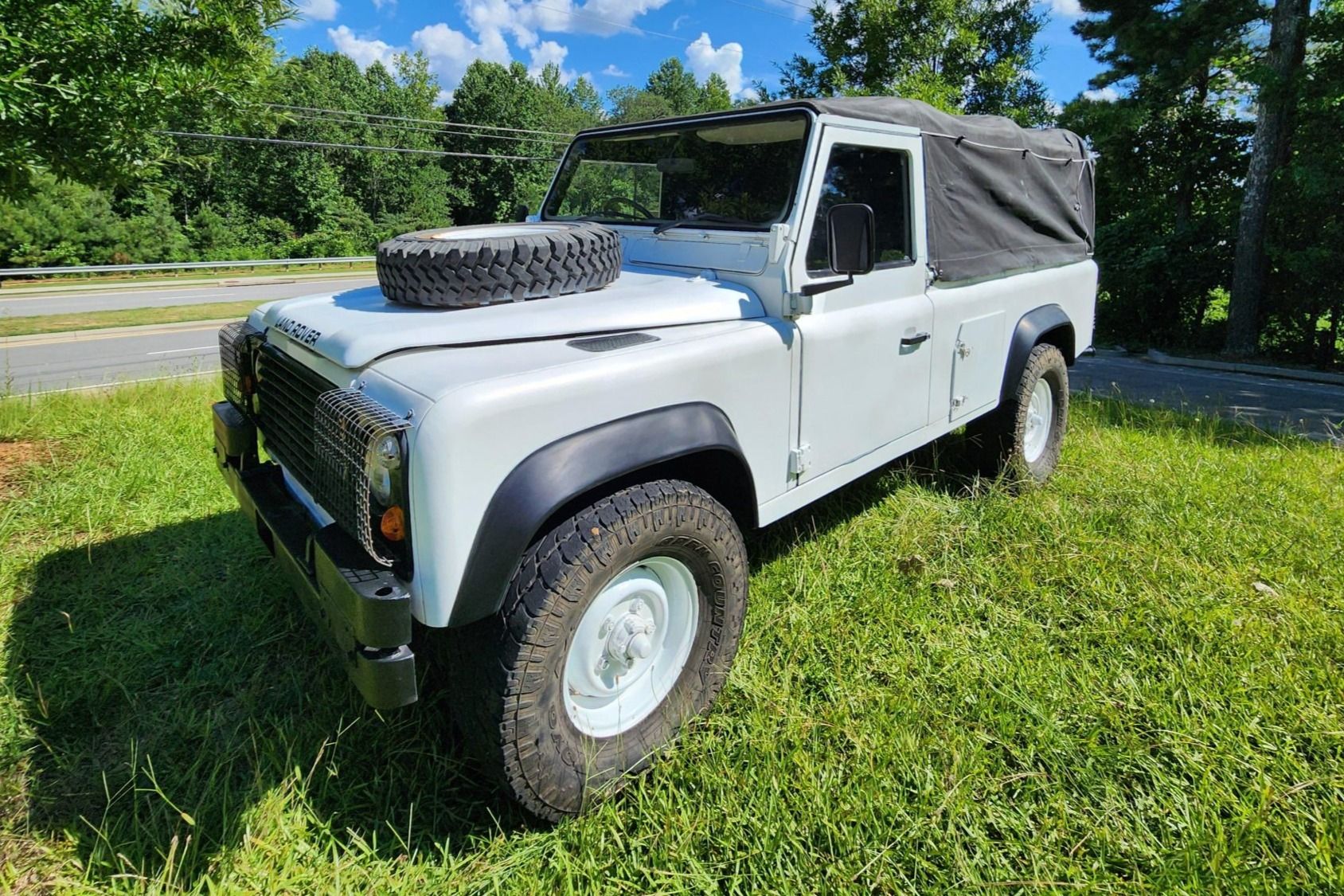1990 Land Rover Defender 110