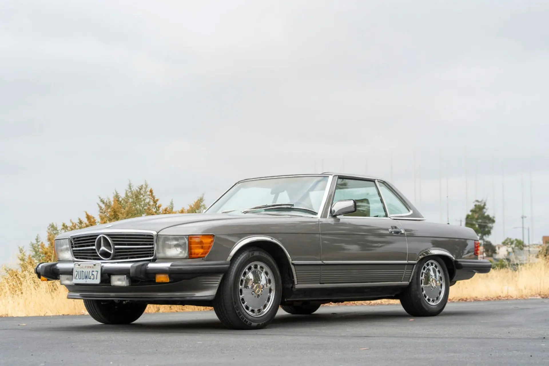 1986 Mercedes-Benz SL-Class 560SL