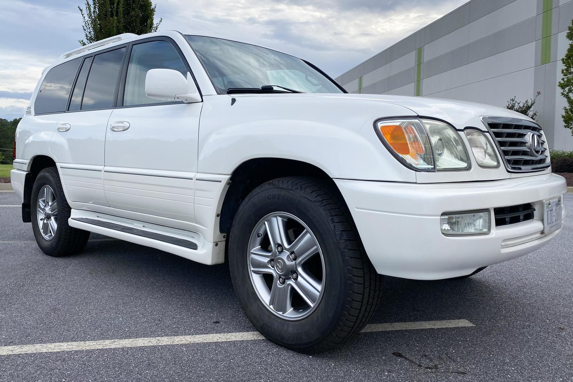 2006 Lexus LX