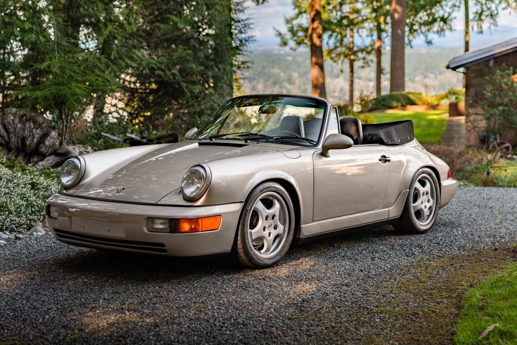 1992 Porsche 911 Carrera 2 Cabriolet