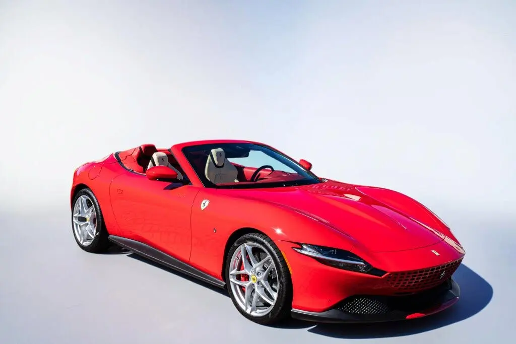 2025 Ferrari Roma Spider