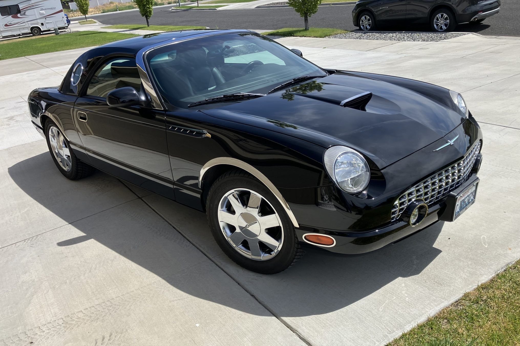 2002 Ford Thunderbird