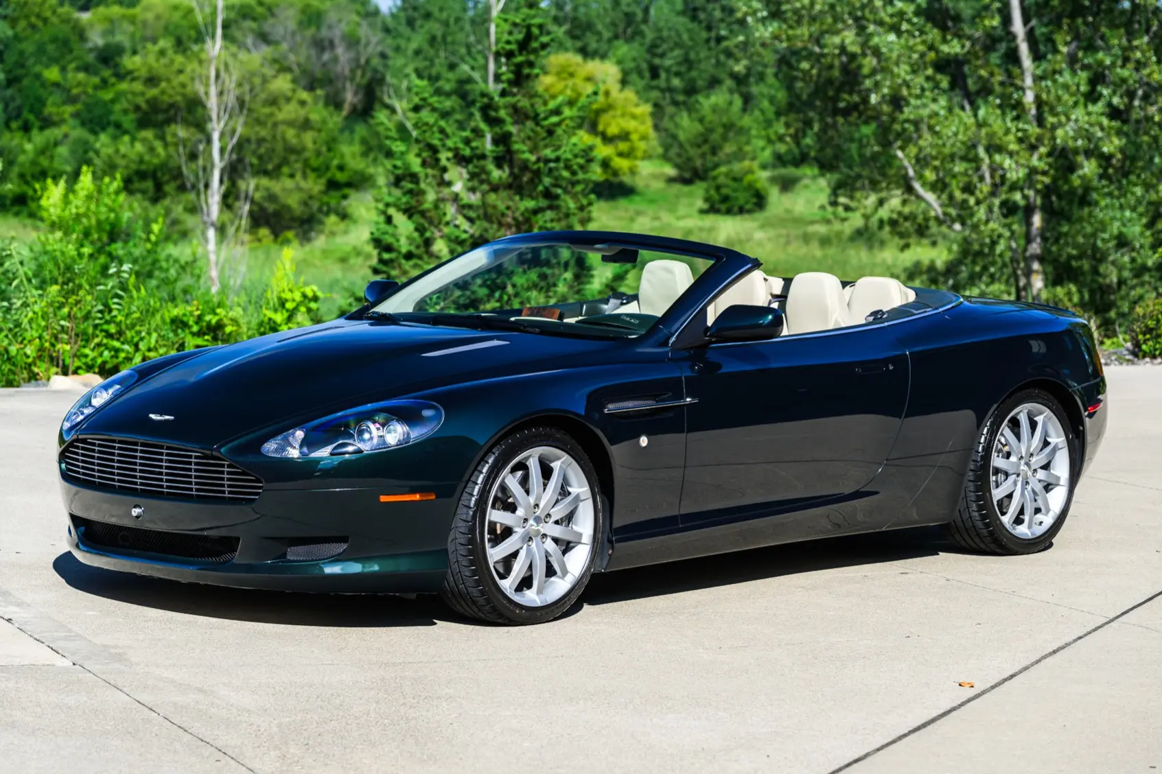 2006 Aston Martin DB9 Volante