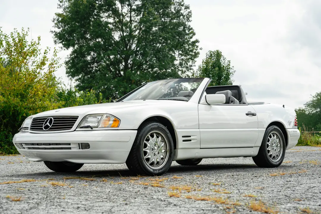 1989 Mercedes-Benz SL-Class SL500, sold Oct 2026