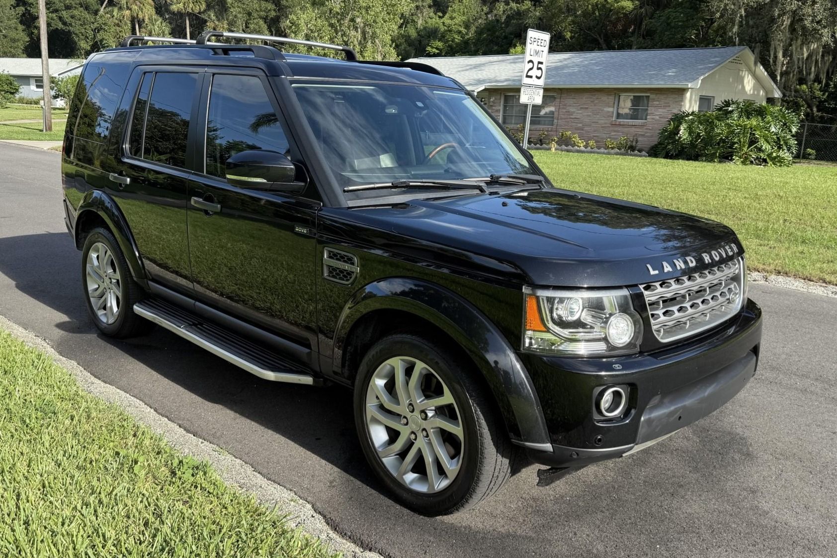 2016 Land Rover Discovery