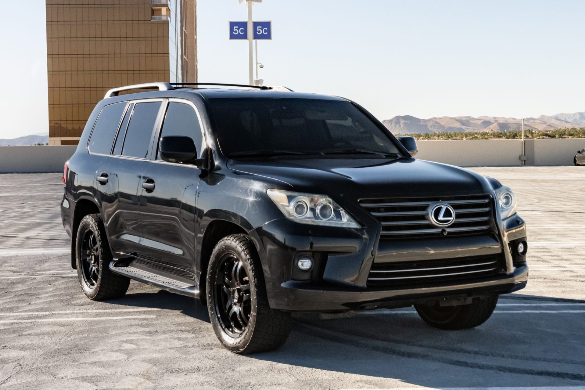 2011 Lexus LX