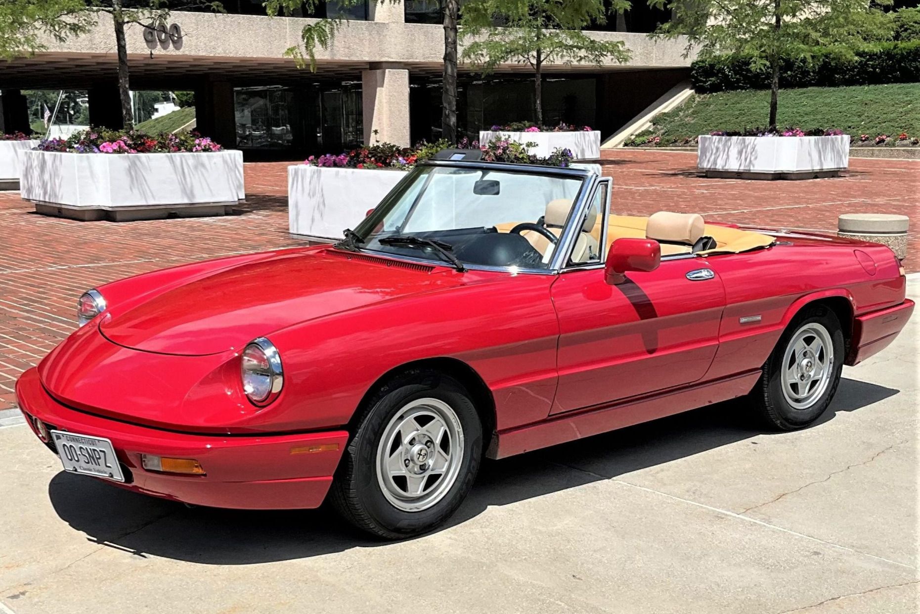 1991 Alfa Romeo 105 Series Spider