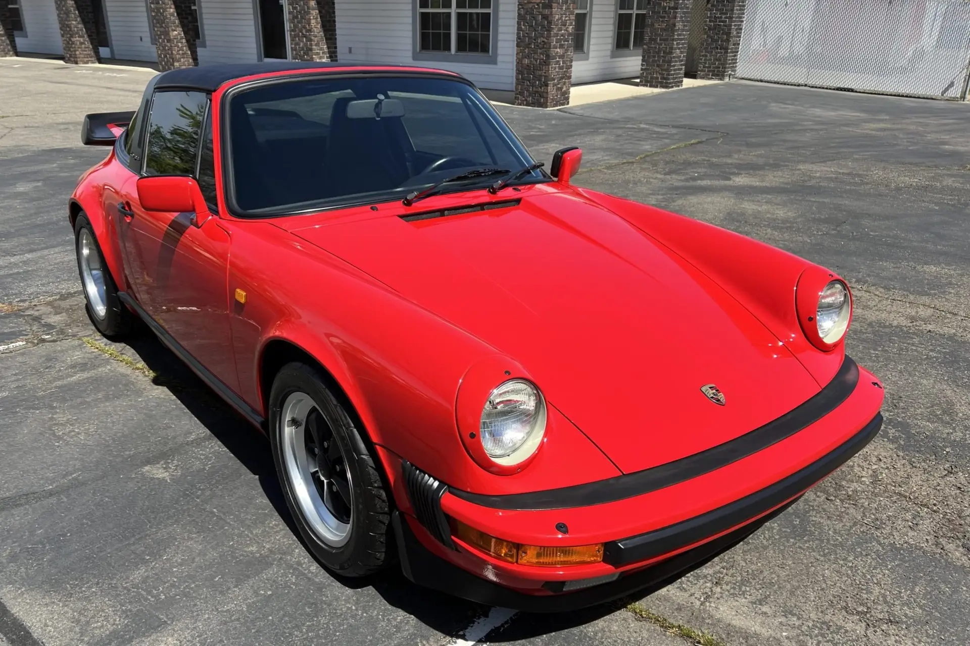 1985 Porsche 911 Targa