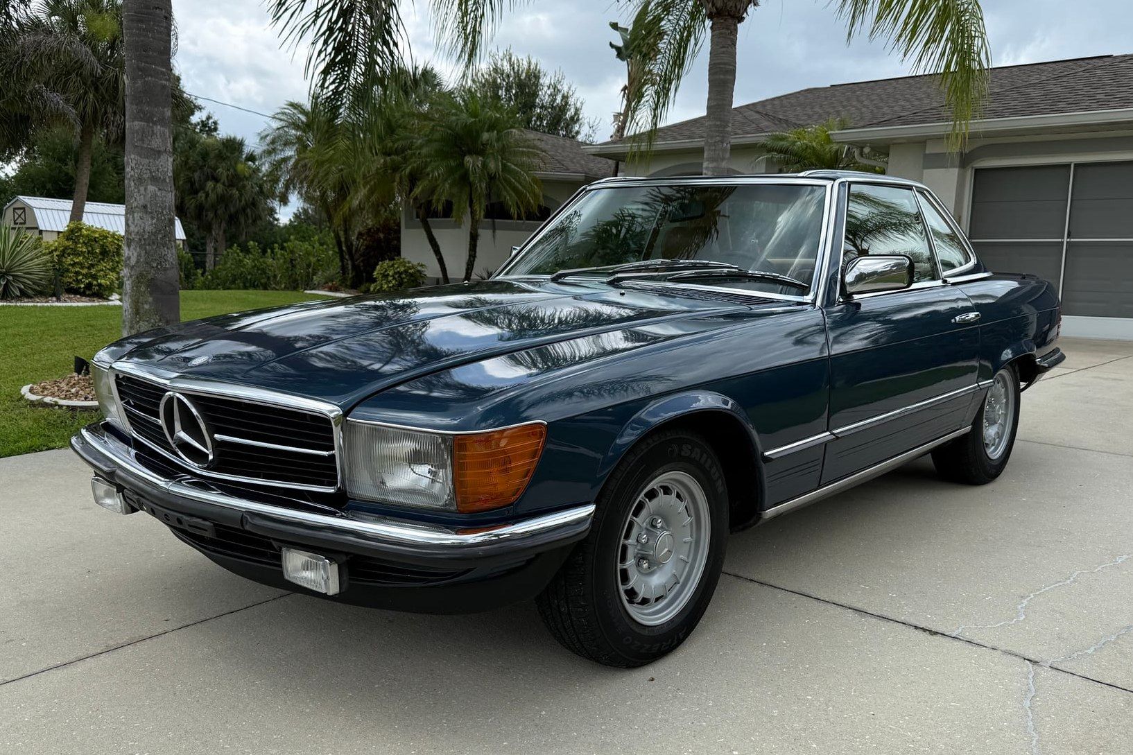 1984 Mercedes-Benz SL-Class