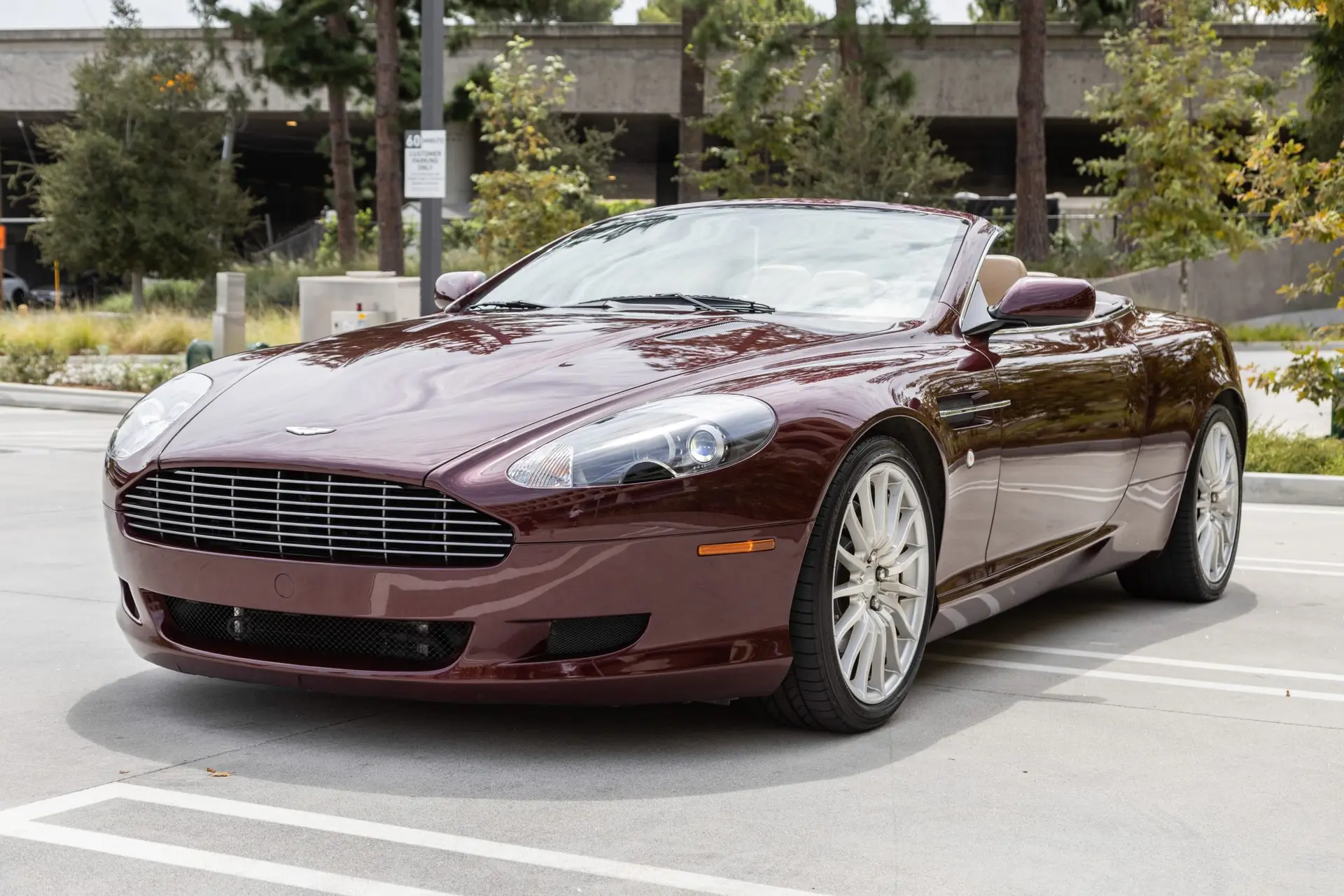 2006 Aston Martin DB9 Volante