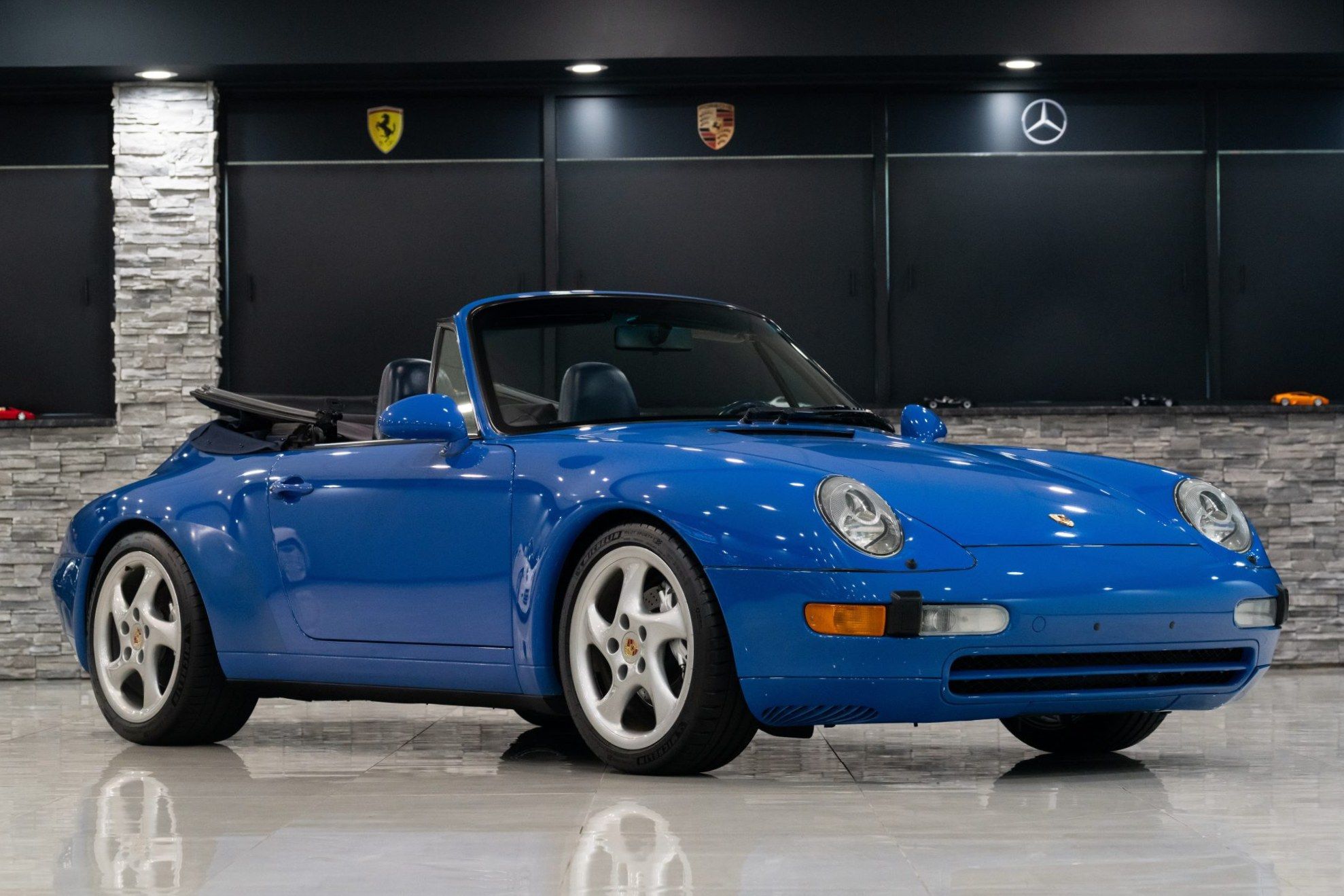 1997 Porsche 911 Carrera 4 Cabriolet