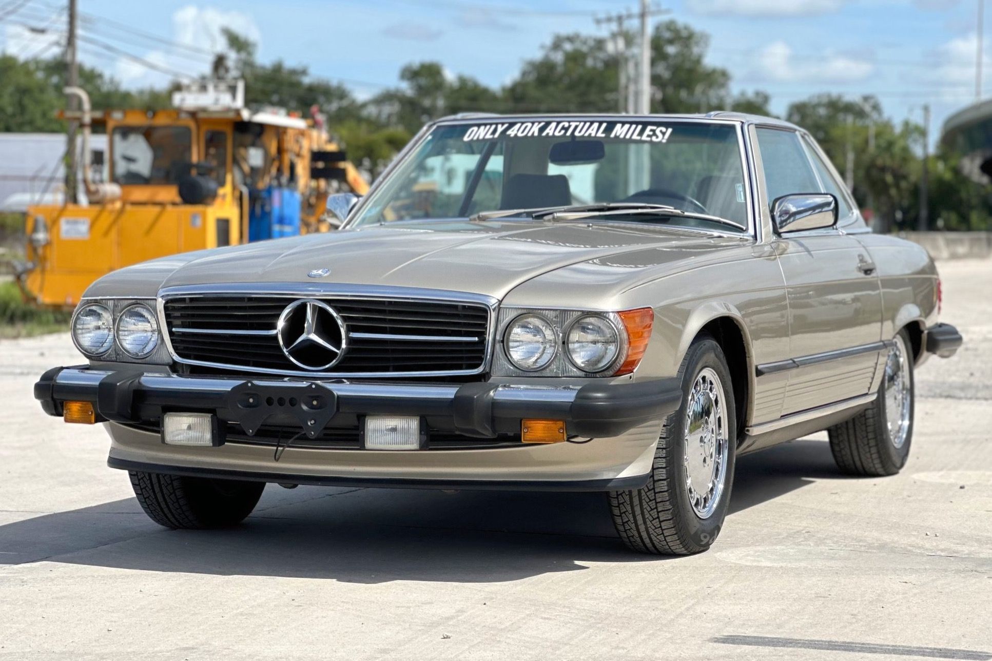 1988 Mercedes-Benz SL-Class 560SL