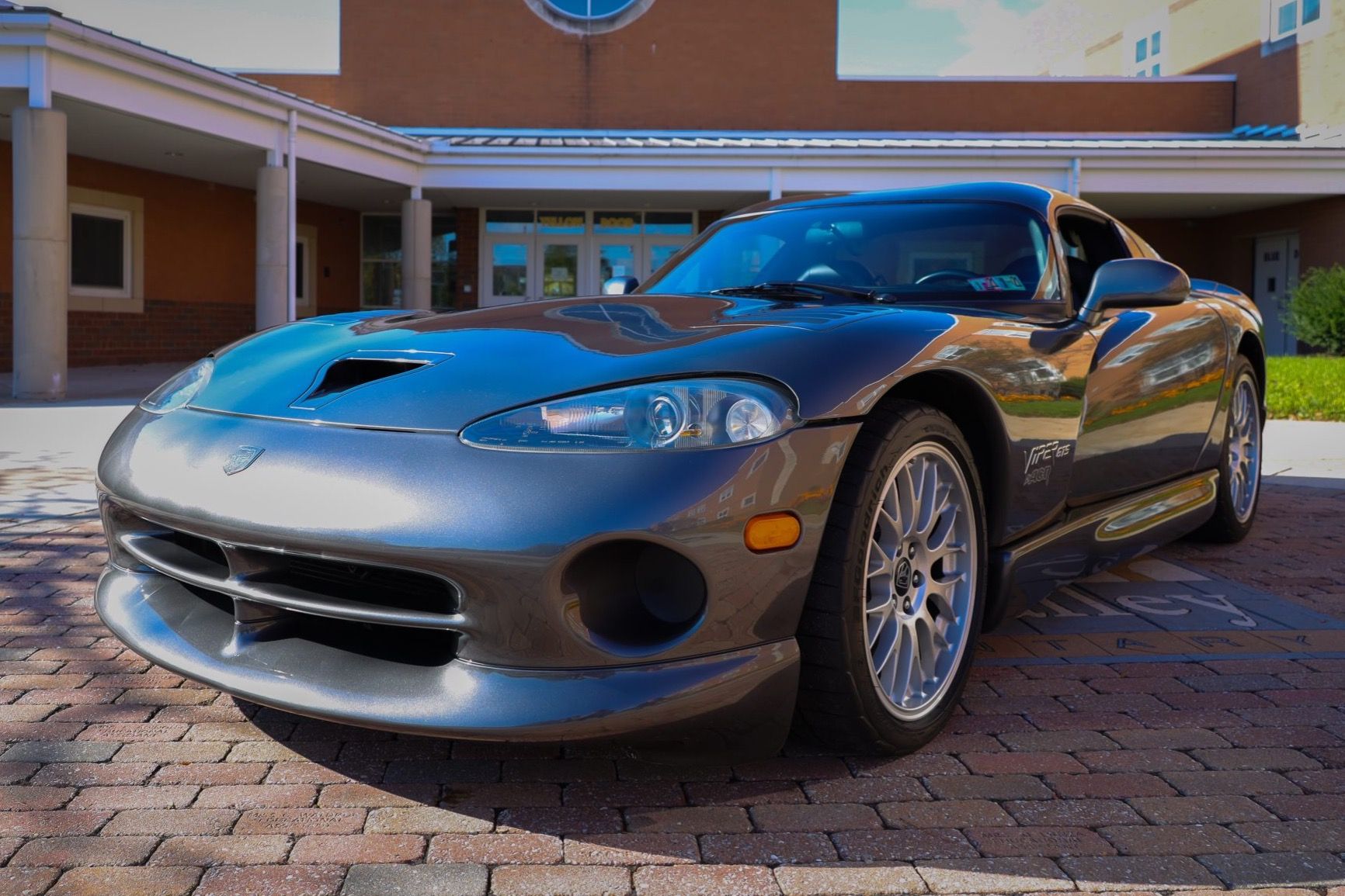 2002 Dodge Viper GTS
