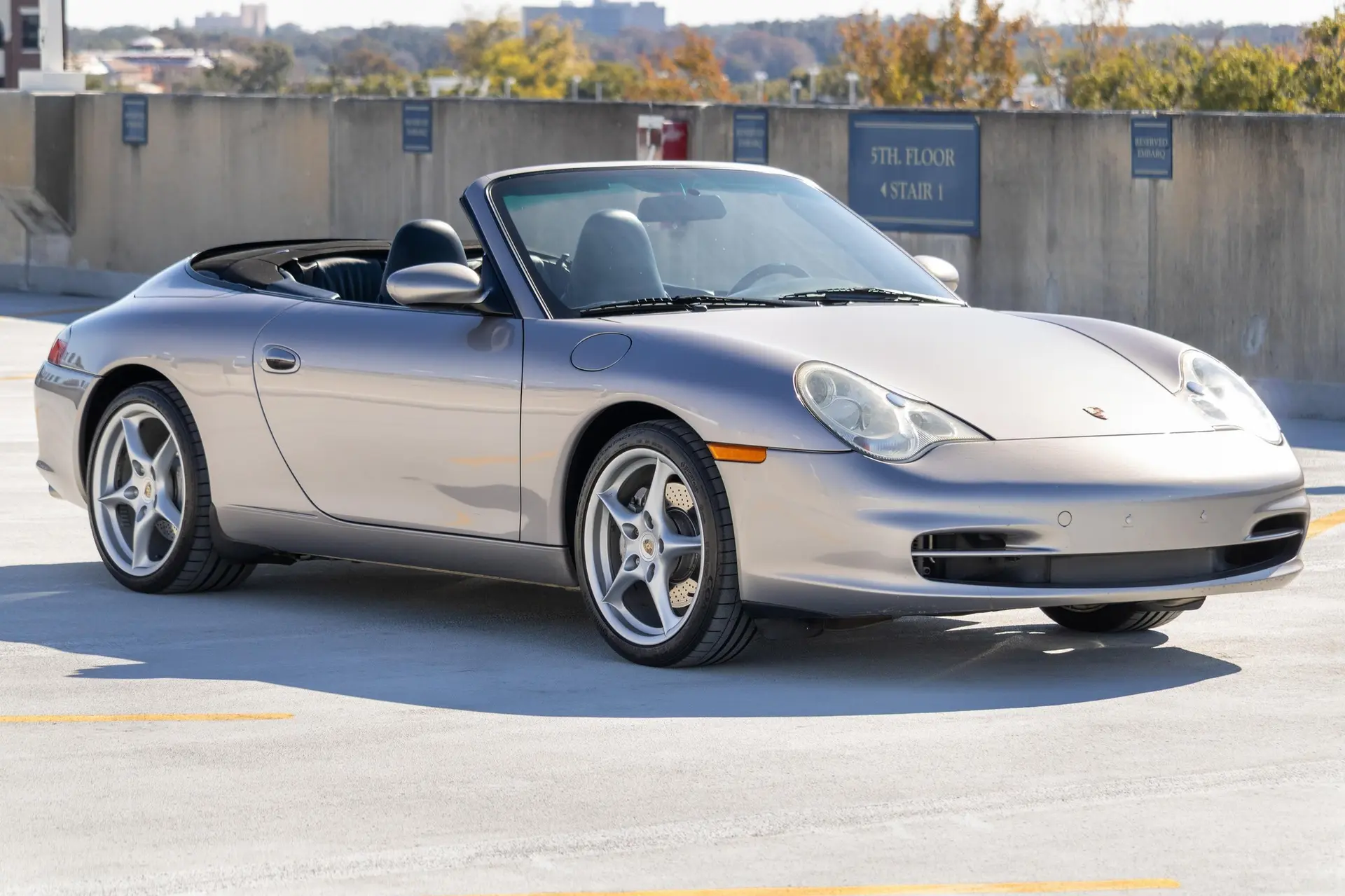 2002 Porsche 911 Carrera 4 Cabriolet
