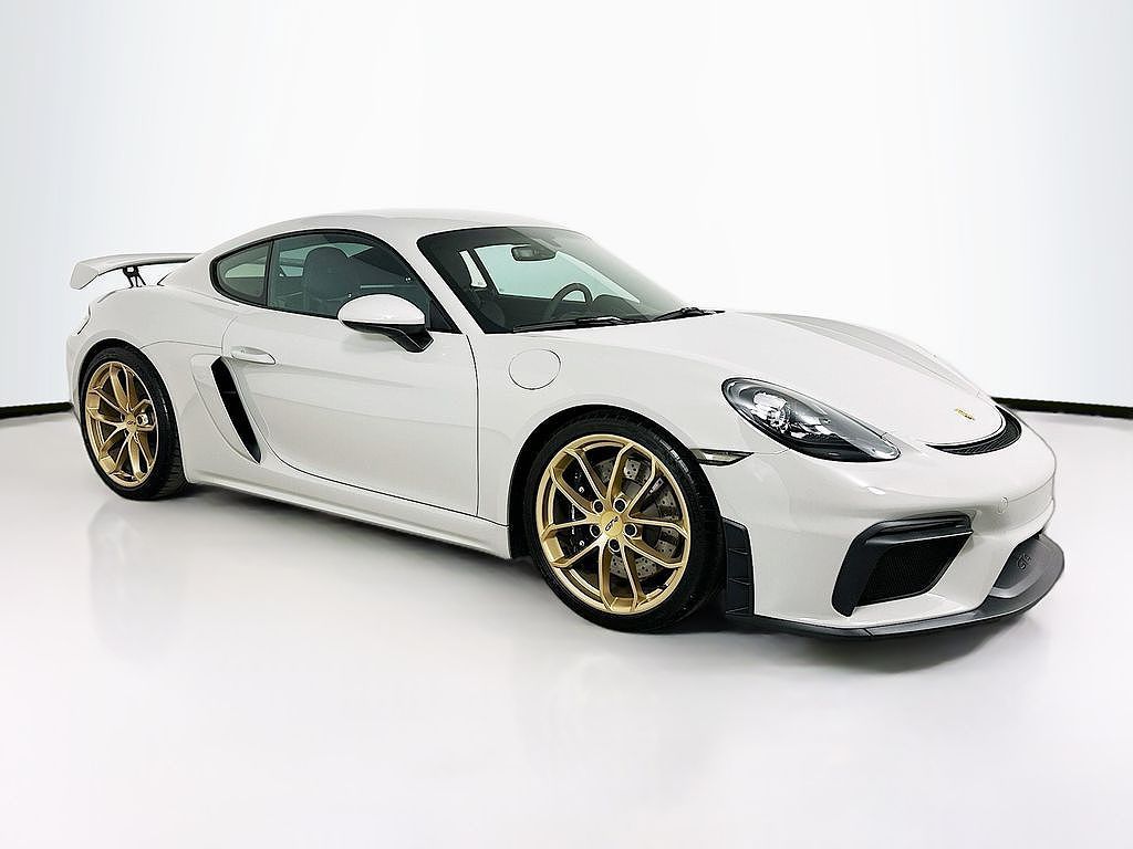 2022 Porsche Cayman GT4