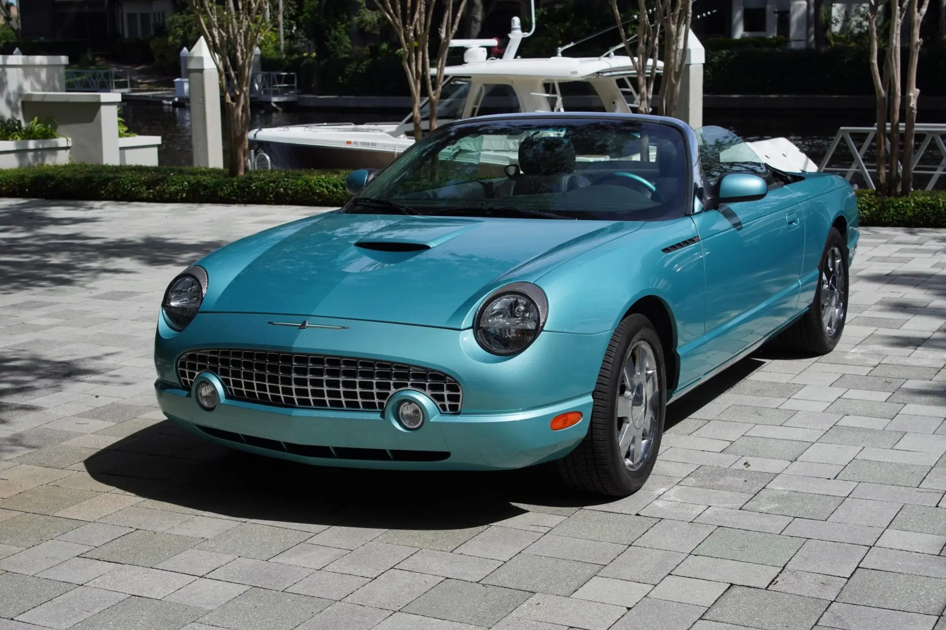 2002 Ford Thunderbird