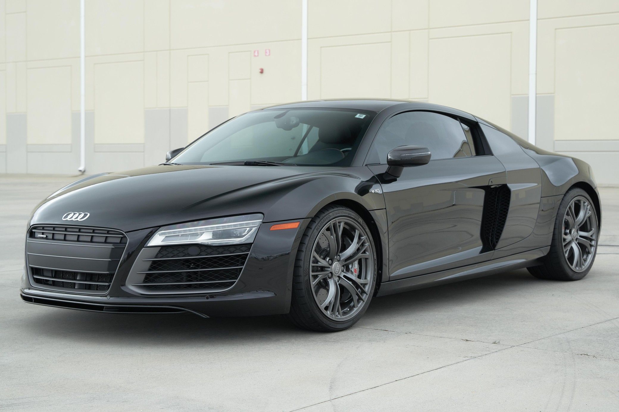 2015 Audi R8 V10 Plus