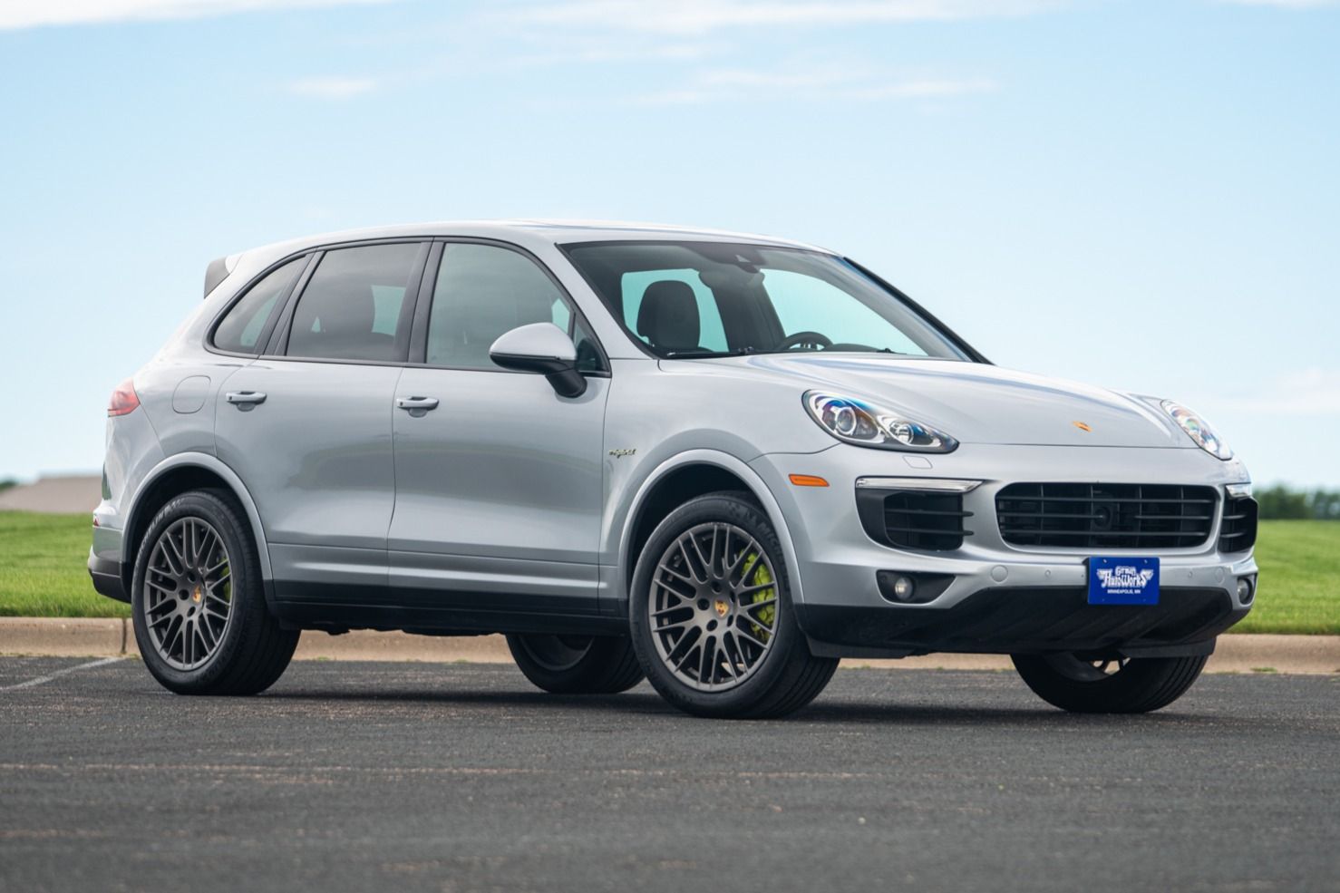 2018 Porsche Cayenne Platinum Edition