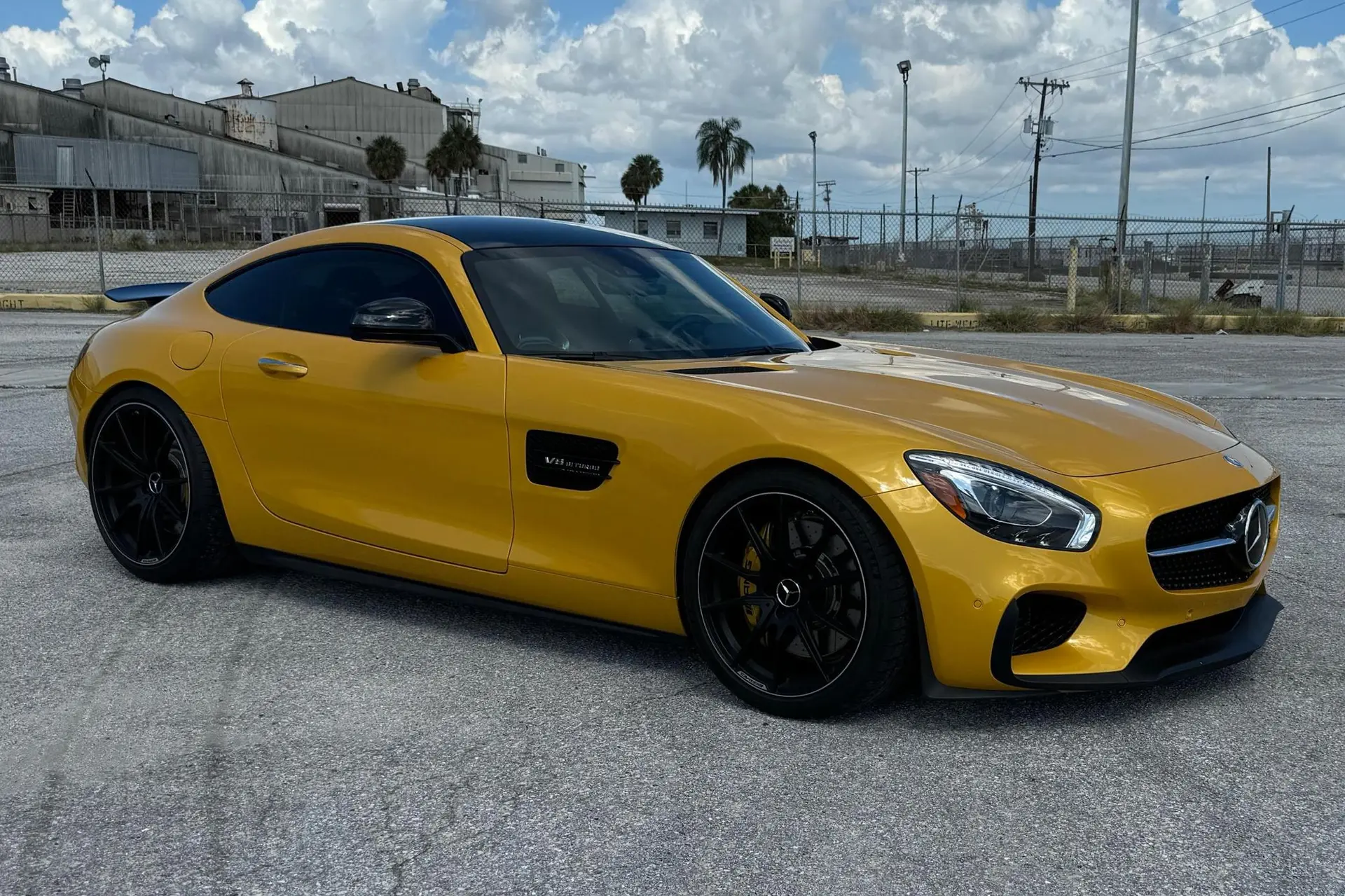 2017 Mercedes-Benz AMG GT
